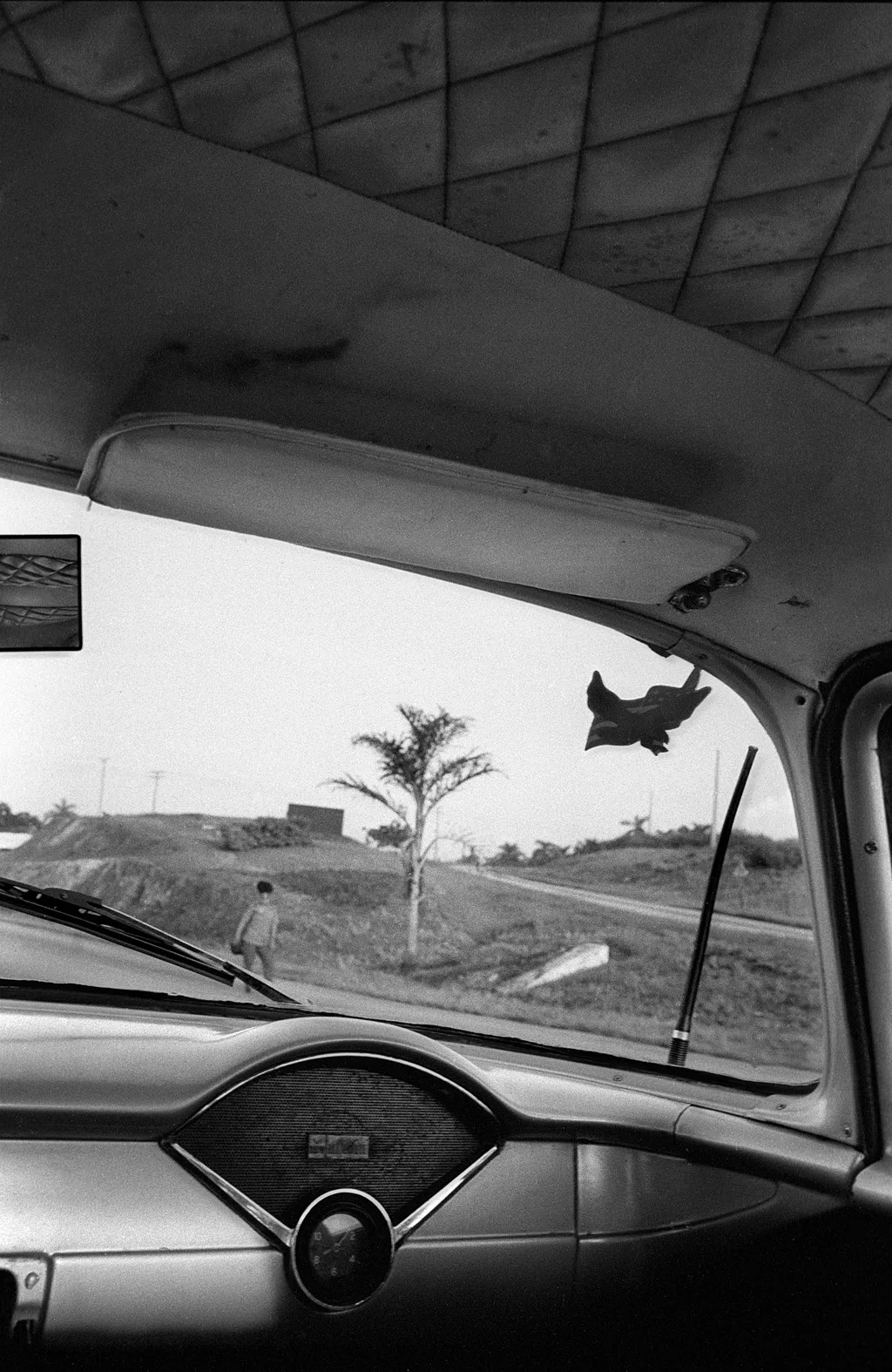 Chevrolet. Camino de Pinar del Río, Cuba, 1997