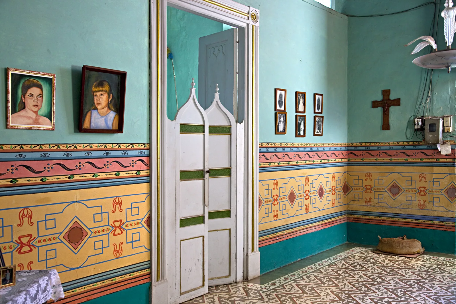 Interior. Trinidad, 2014