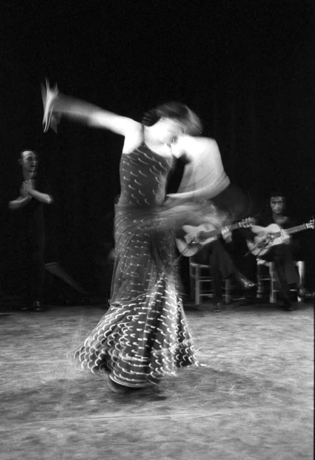 Movimiento. Casa Patas, Madrid, 1998